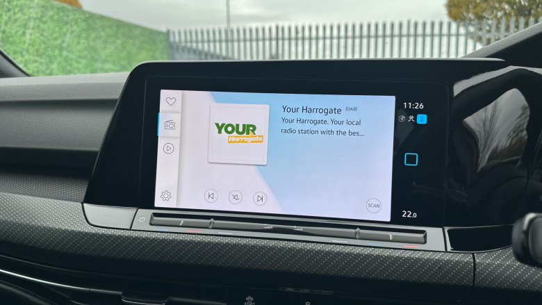 Volkswagen Golf 1.5 eTSI R-Line 5dr DSG Petrol Hatchback